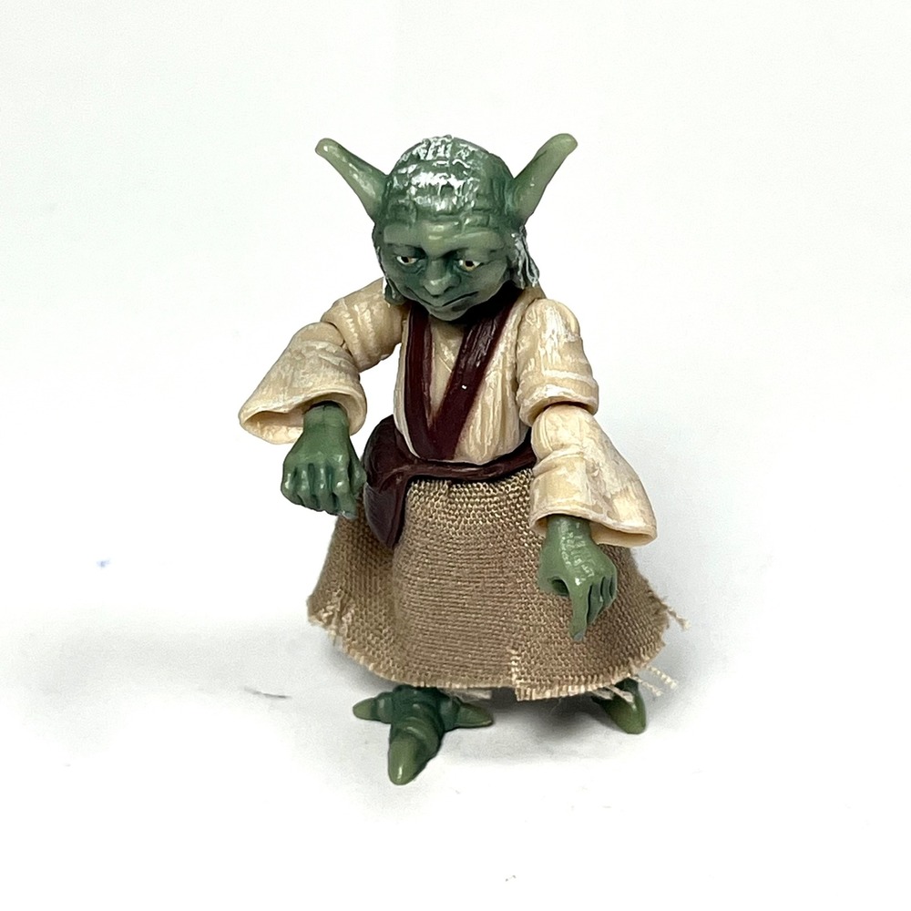 Star Wars Yoda Action Figure 2005 Revenge of the Sith ROTS Hasbro 3.75 Loose